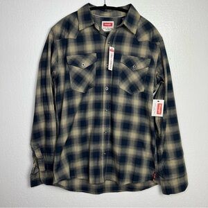 Wrangler Long Sleeve Brown Plaid Shirt Button size M NWT